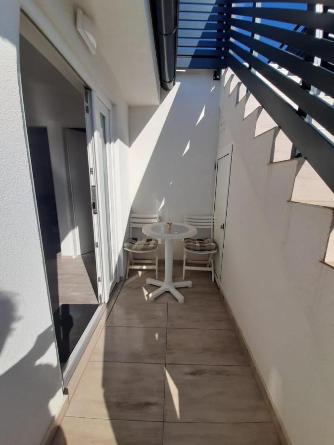 H&F Apartmani Vir Esterno foto